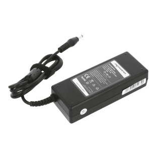 Töltő IBM / Lenovo / Panasonic laptopokhoz, 72W / 16V / 4,5A / 5,5mm x 2,5mm Töltő IBM / Lenovo / Panasonic laptopokhoz, 72W / 16V / 4,5A / 5,5mm x 2,5mm