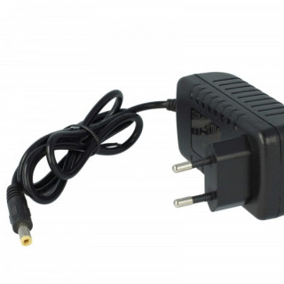 Line6 HX Stomp / Firehawk FX / POD Go töltő, 27W, 9V, 3A