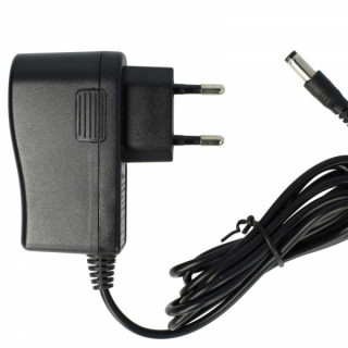 Univerzális töltő, 6W / 3V / 2A, 5,5 mm x 2,5 mm